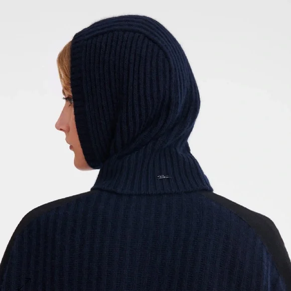 NWOT Longchamp Balaclava in Navy
